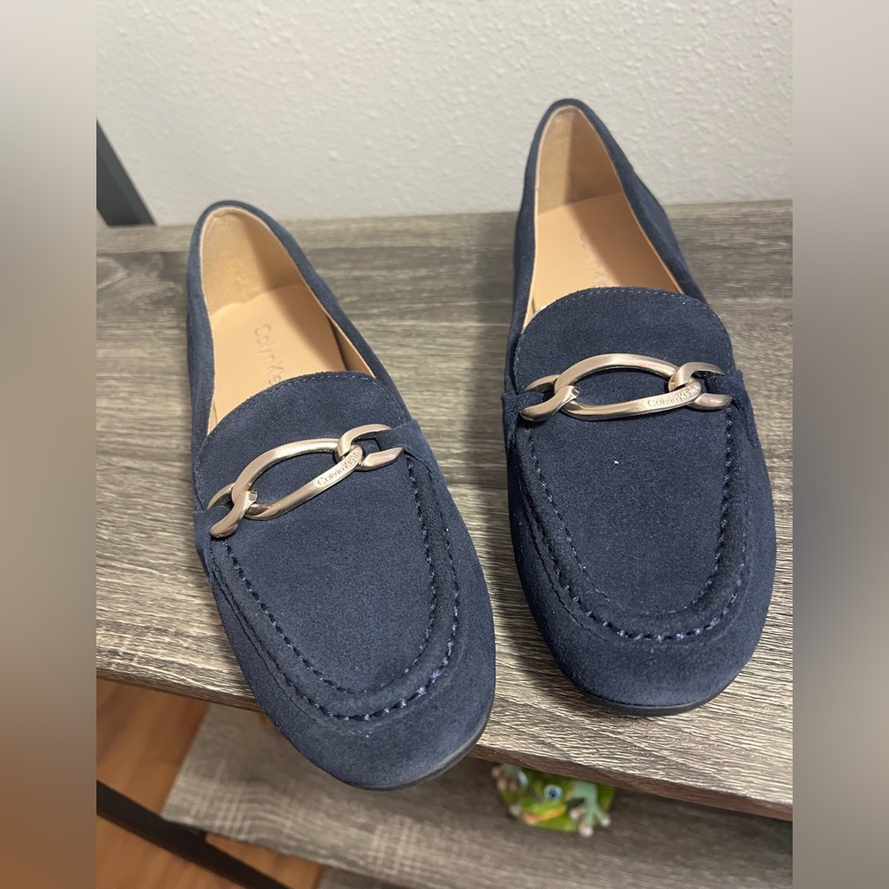 NWT Calvin Klein Lenin’s Women's Navy Loafers with Silver Accent